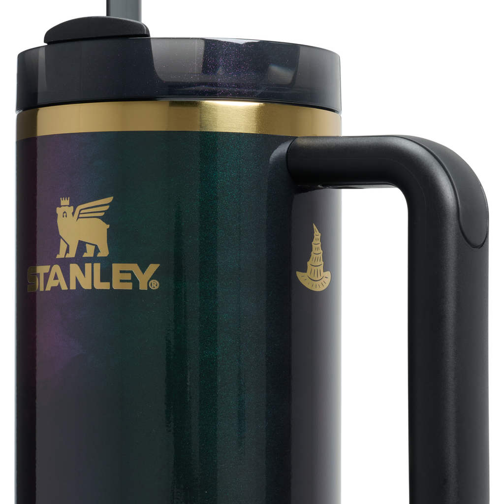 Car-Cup Friendly The Wicked for Good Quencher H2.0 Flowstate Tumbler D246P - Premium Stainless Steel Straw Cup for All-Day Hydration Detail
