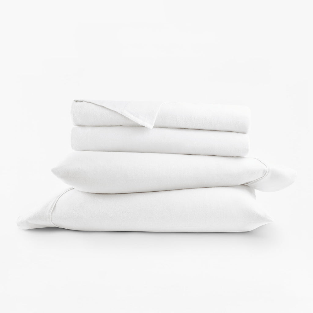 Cooling Sateen 100% Cotton Flannel Bed Sheets Set for Full Size Bedding in White - Premium Ultra-Soft Pillowcase Pair for Sleeping Detail