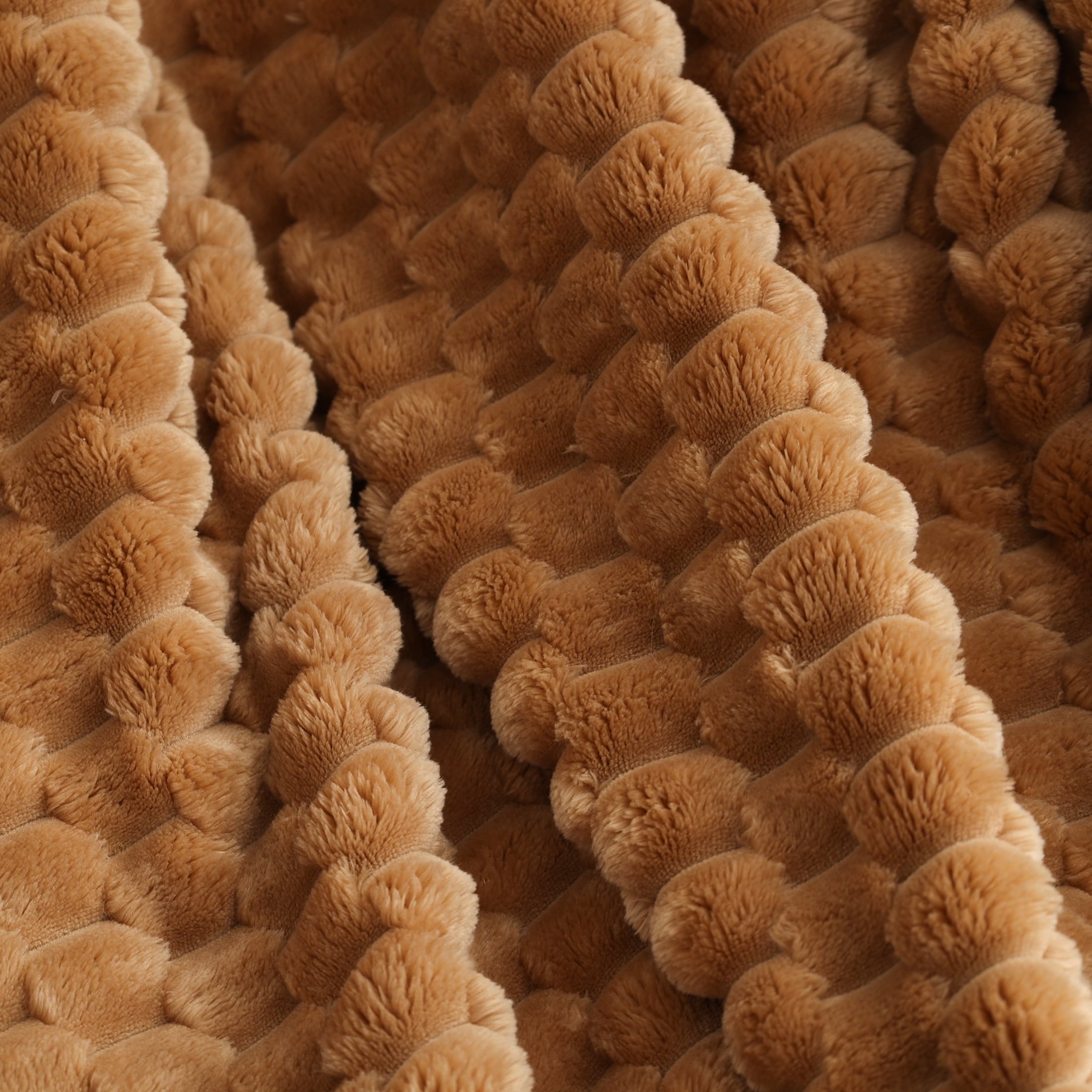 Super Soft Flannel Textured Velvet Plush Oversized Throw Blanket in Dark Caramel - Super Soft Reversible Sherpa Flannel Blanket Detail