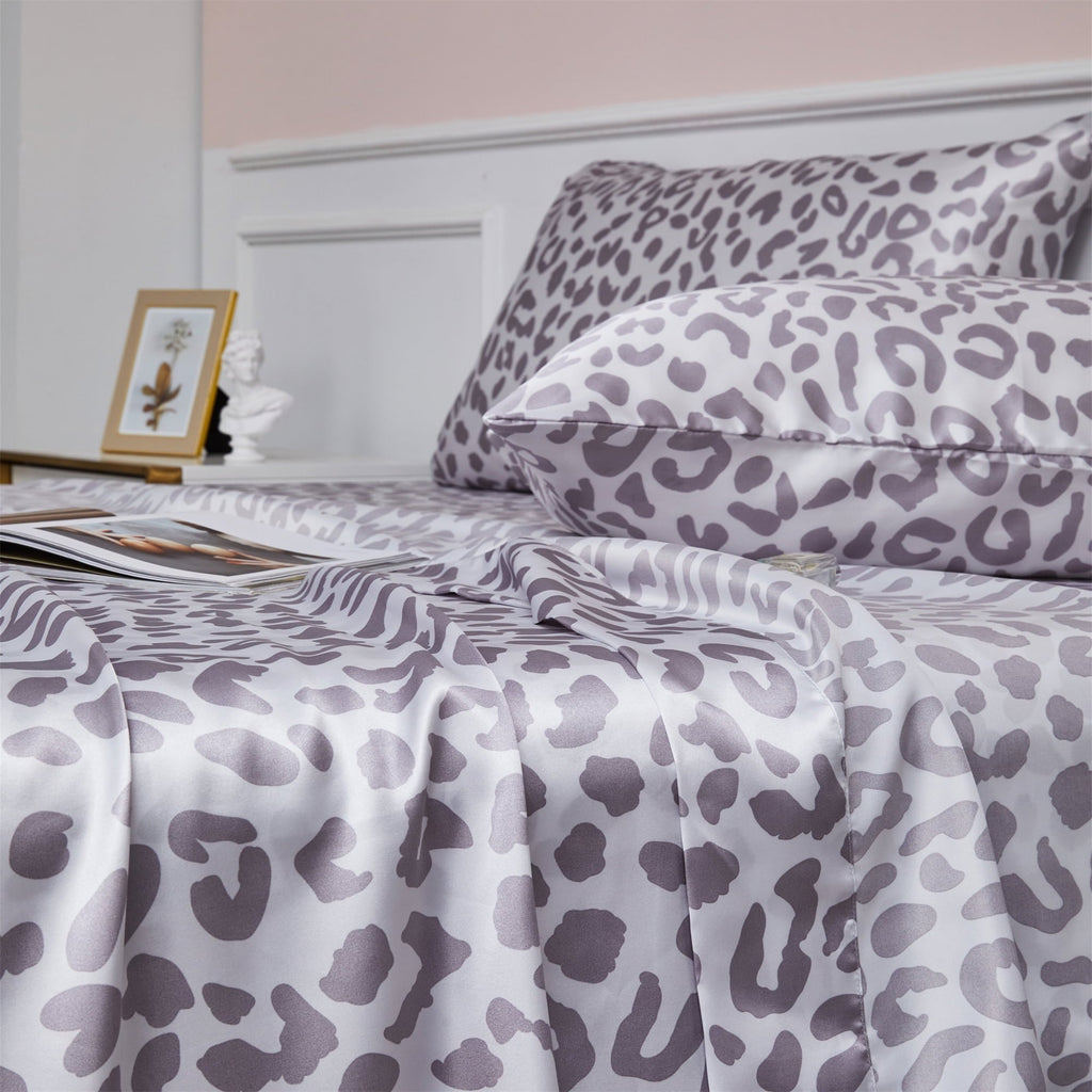 Breathable Luxury Satin Sheets Twin Silk Sheets Silver Leopard Bed Sheet Set Deep Pocket Bed Flat Fitted Sheet, 3-Pieces - Cooling Hotel Quality Bedding Sheets and Pillowcases Detail