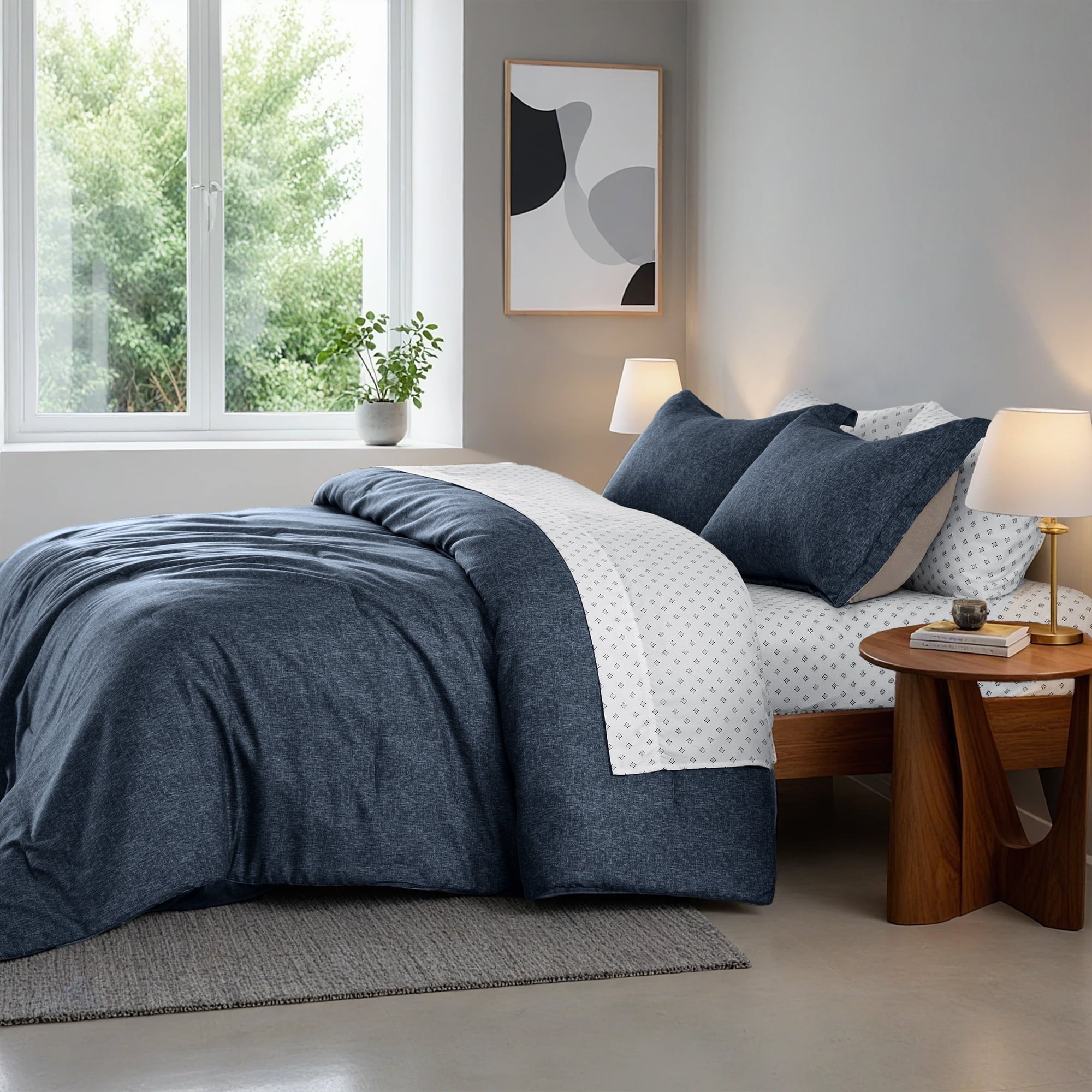 Luxurious Quilted Queen Size Comforter Set, 7-Piece Reversible Bed in a Bag with Sheets, Navy - Hypoallergenic Ultra-Fluffy Quilt for Winter Detail