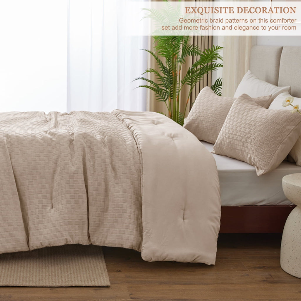Luxurious Quilted 3-Piece Jacquard Braid Ultra Soft King Comforter Set, Luxury Reversible Microfiber Oversized Comforters Bedding Set w... - All-Season Down Alternative Comforter Insert Detail