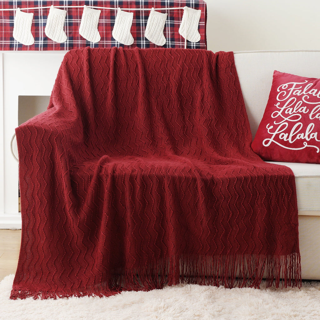 Super Soft Flannel Dark Red Blanket for Couch,Burgundy Knit Throw Blanket for Bedroom,Christmas Throw,50"x60" - Cozy Fleece Throw Blanket for Couch & Bed Detail