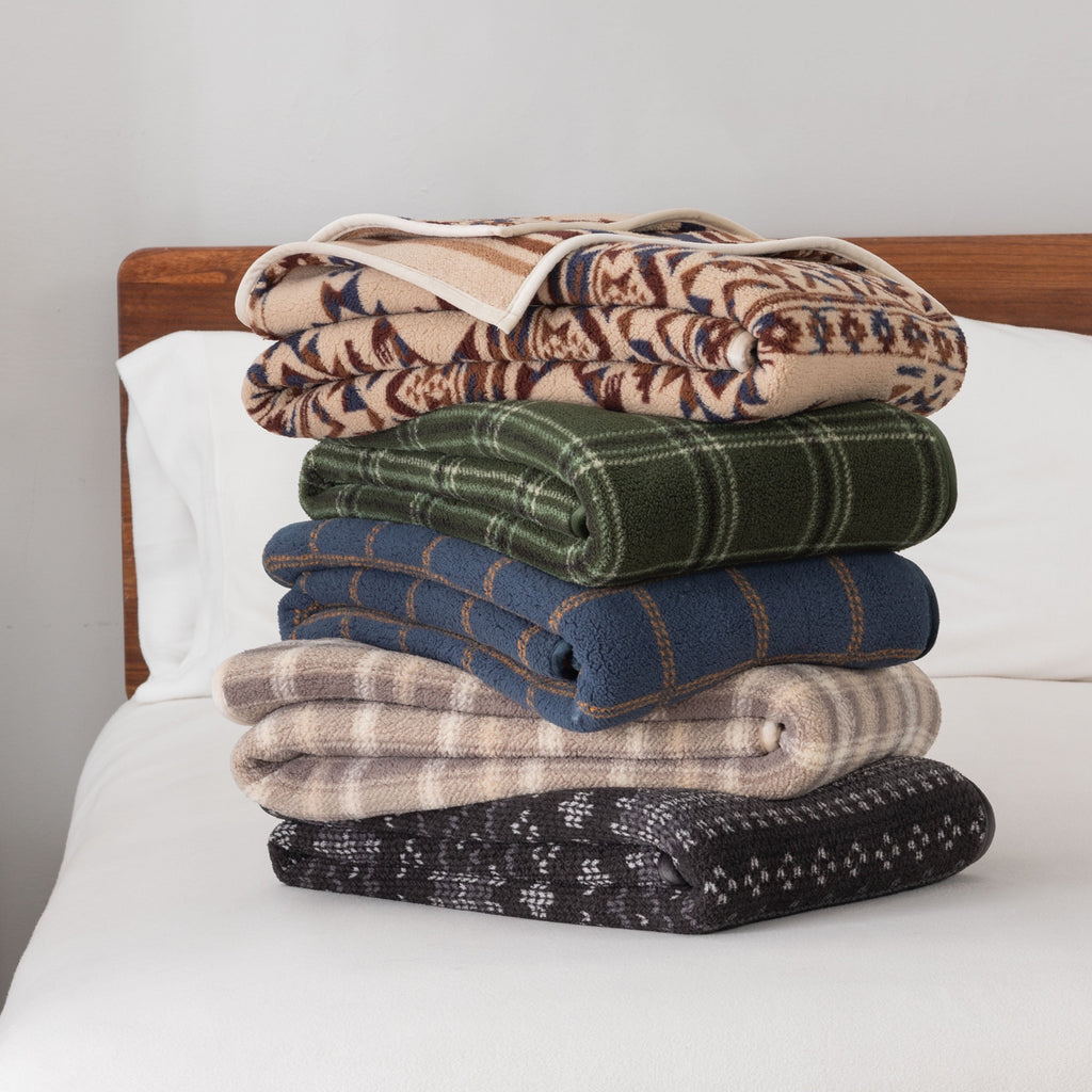 Decorative Knitted Berkshire Life Reversible Printed Hampshire Soft Throw Blanket, Glacier Fair Isle - Luxury Knitted Decorative Throw Blanket with Fringes Detail