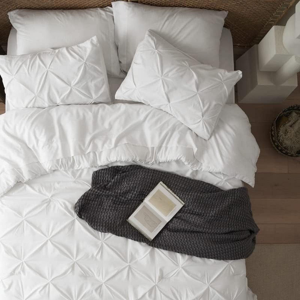 Luxurious Quilted White Queen Comforter Set- 7 Pieces Pintuck Bedding Set with Comforters, Sheets, Pillowcases & Shams - Cloud-Like Soft Lightweight Bed Comforter Detail