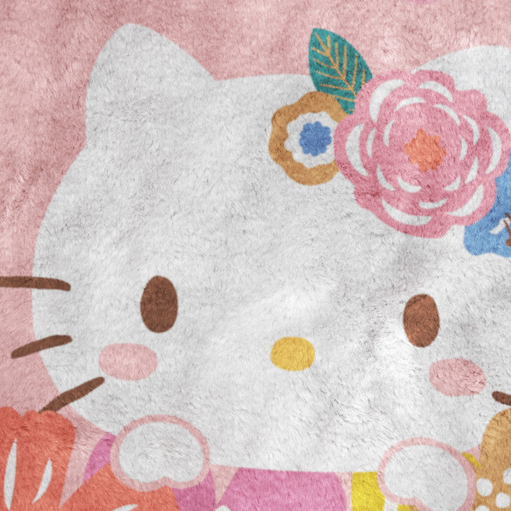 Decorative Knitted Floral Grace 46 x 60 Coral Fleece Kids Throw Blanket - Soft Bedding Accessories - Lightweight Plush Warm Blanket for All Seasons Detail