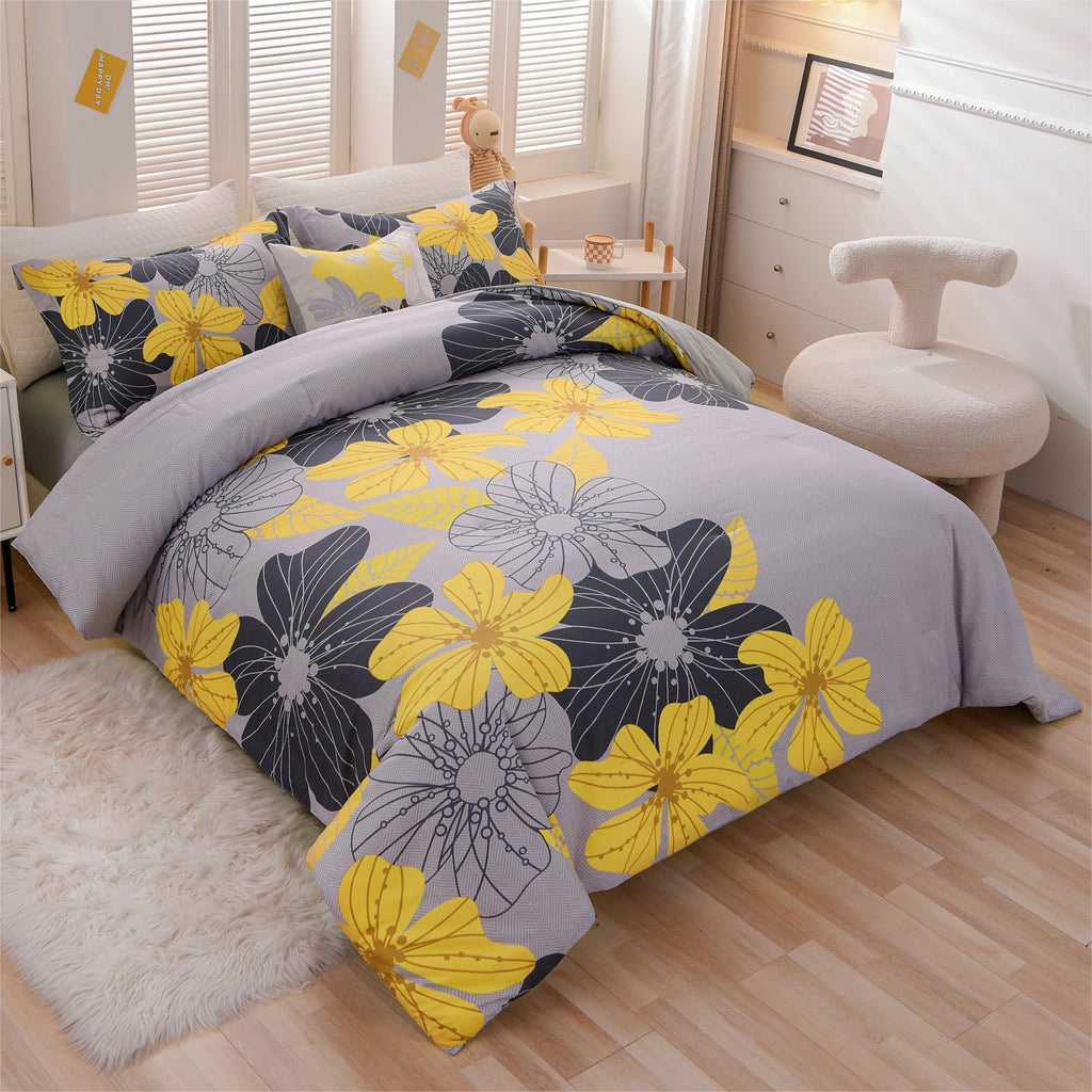 Luxurious Quilted Yellow Floral Comforter Set Queen Flower Bed Set Adult Soft Botanical Boho Bedding Set - Luxurious Quilted Duvet Cover Set Detail