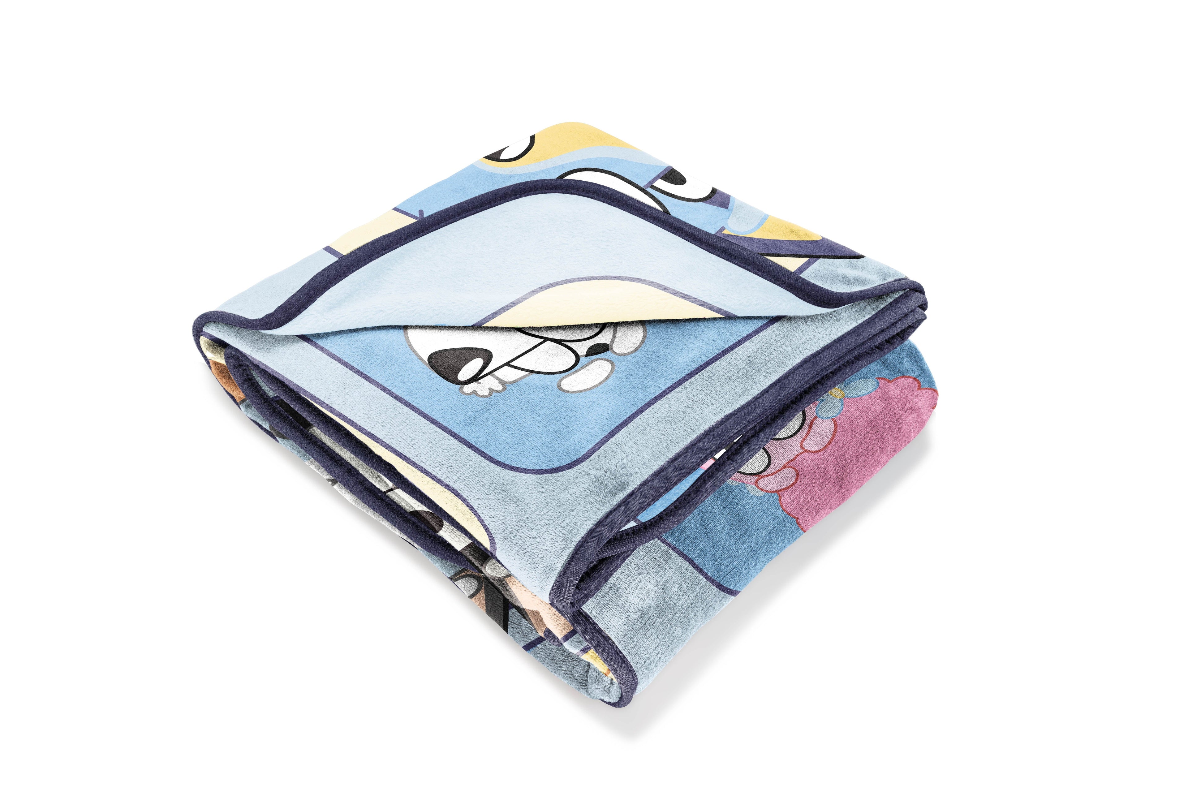 Lightweight Warm BBC & Friends 40x50 Throw Blanket - Luxury Knitted Decorative Throw Blanket with Fringes Detail