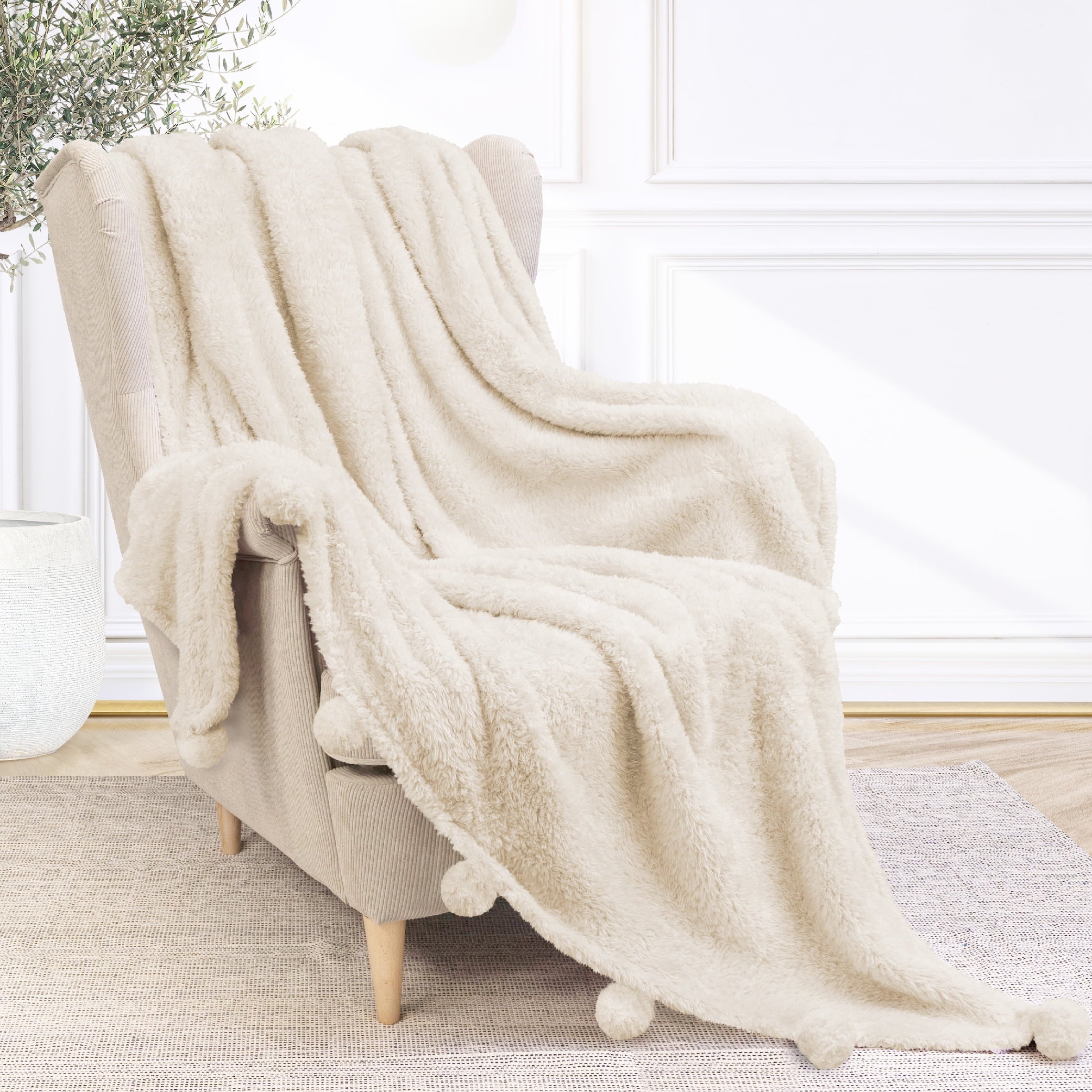 Super Soft Flannel Ivory Cream Sherpa Throw Blanket with Soft Pom Pom Fringe, Plush Cozy Warm Blankets for Couch Bed Sofa, Fuzzy Fleece ... - Luxury Knitted Decorative Throw Blanket with Fringes Detail