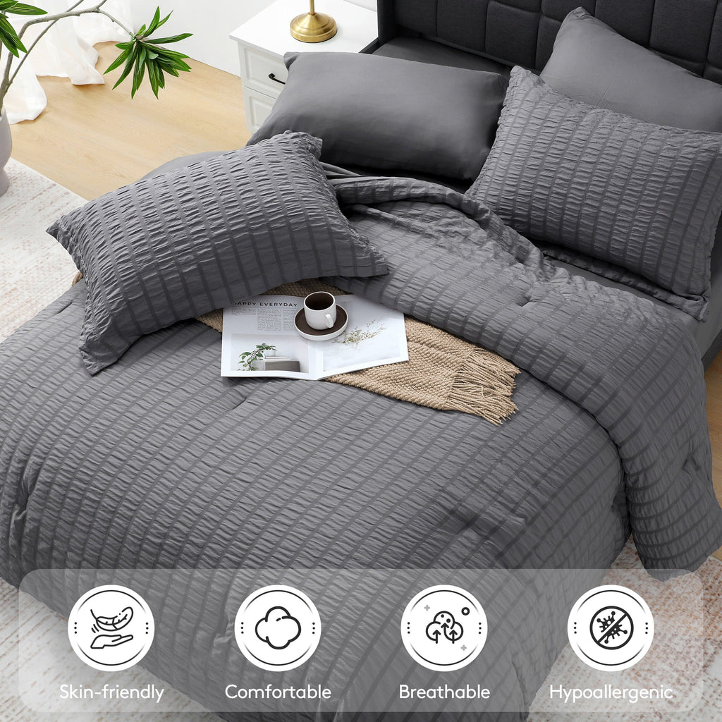 All-Season 7 Piece Queen Comforter Set, Bed in a Bag with Sheets, Pillowcases & Shams, All Season Soft Bedding, Cozy and Lightwe... - Luxurious Quilted Duvet Cover Set Detail