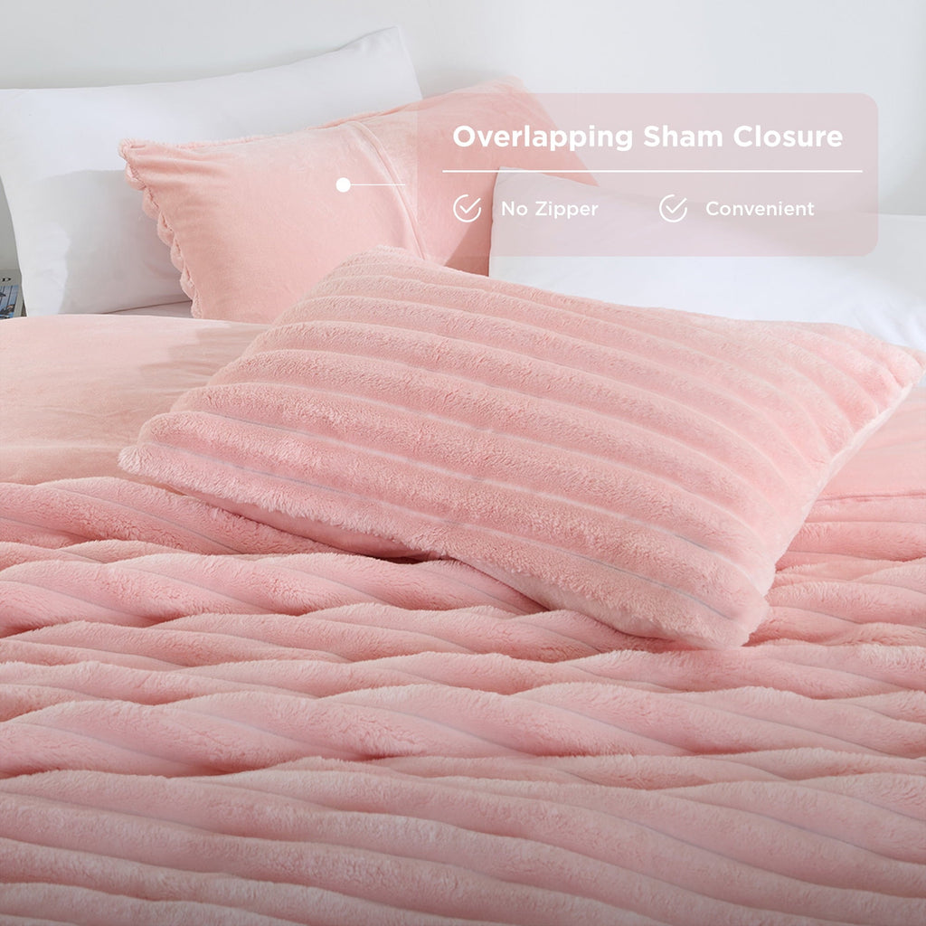 Fluffy Down Alternative Full/Queen Size Comforter Set, Fluffy Ribbed Plush Comforter Set, 3-Piece Bedding Set, Pink - All-Season Down Alternative Comforter Insert Detail