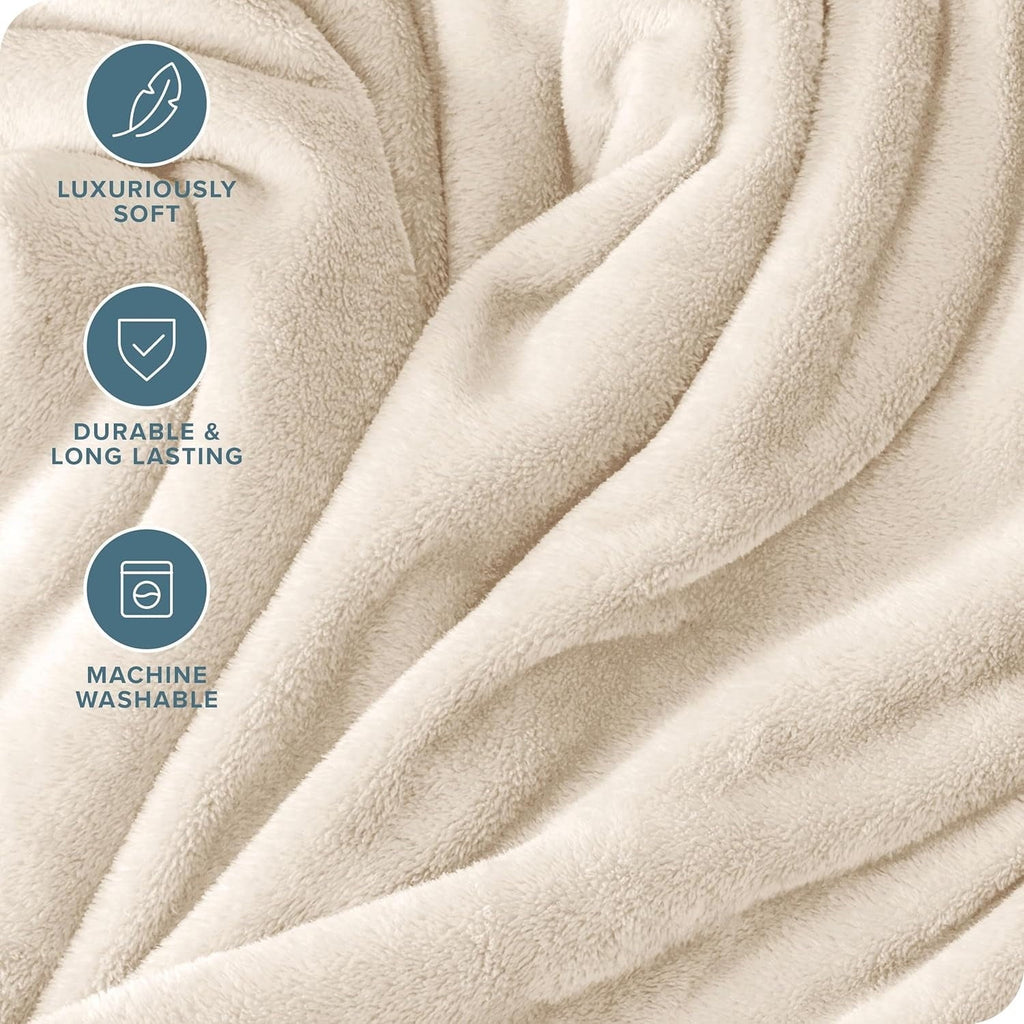 Reversible Sherpa Throw Blanket for Couch, Ultra Soft Cream White Throws for Travel Camping Sofa Bed, Lightweight Cozy Bed Blanket for ... - Super Soft Reversible Sherpa Flannel Blanket Detail