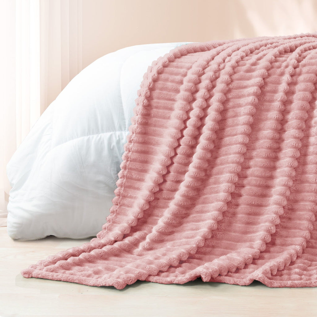 Decorative Knitted Fleece Throw Blanket for Couch, Super Soft 3D Striped Jacquard Blanket, Lightweight Fuzzy Cozy Blankets, Pink, 50"x60" - Super Soft Reversible Sherpa Flannel Blanket Detail