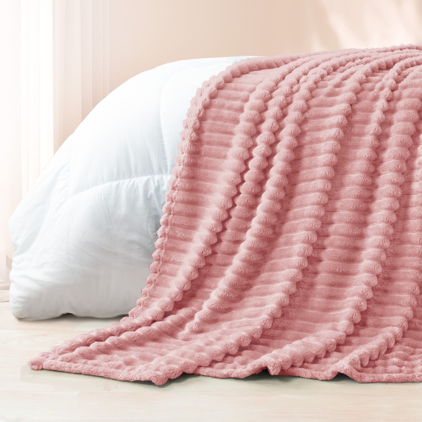 Decorative Knitted Fleece Throw Blanket for Couch, Super Soft 3D Striped Jacquard Blanket, Lightweight Fuzzy Cozy Blankets, Pink, 50"x60" - Super Soft Reversible Sherpa Flannel Blanket Detail