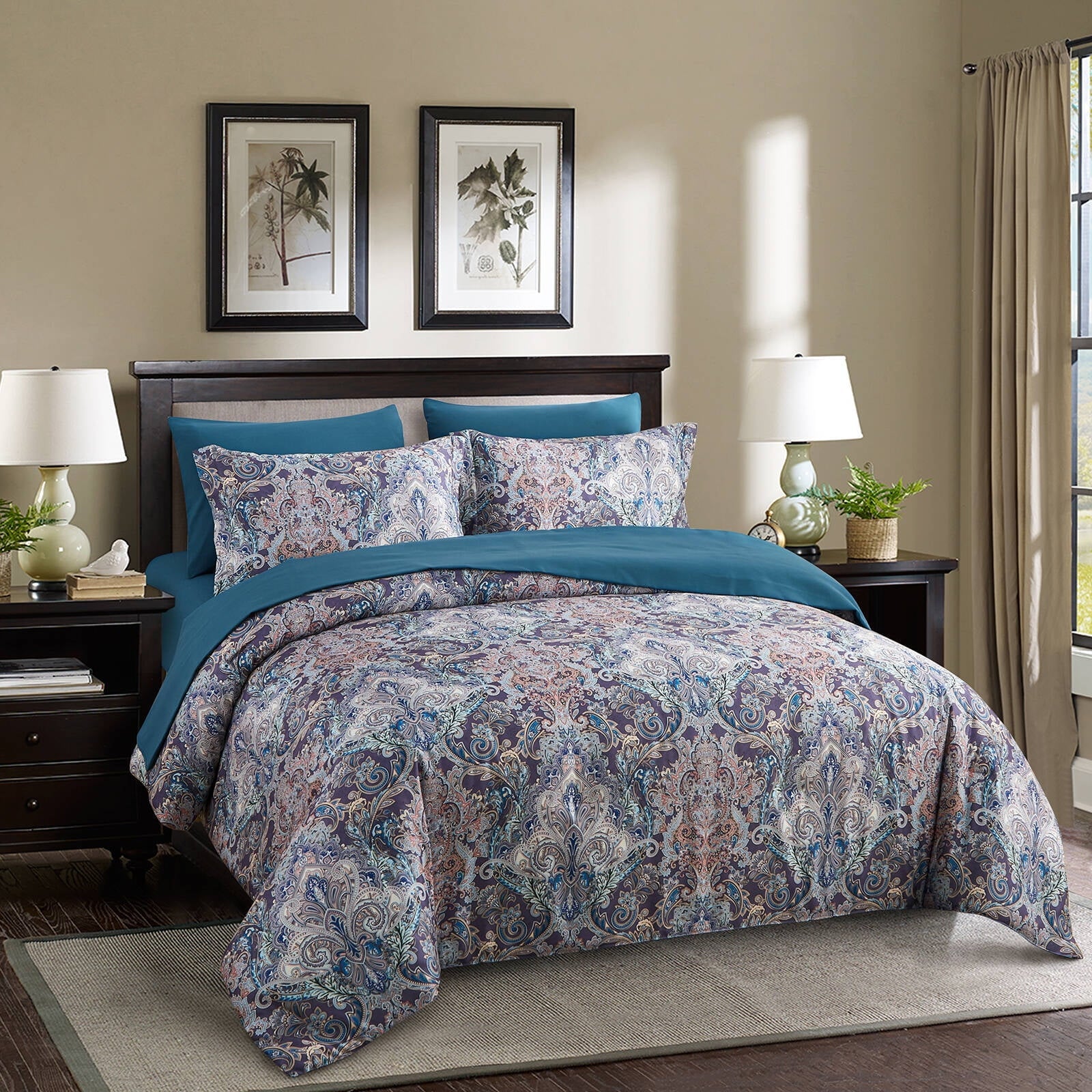 Fluffy Down Alternative Boho Paisley Print Luxury Comforter Bed in a Bag Set Queen Size, Vintage Floral Medallions Microfiber Bedding Set - Cloud-Like Soft Lightweight Bed Comforter Detail