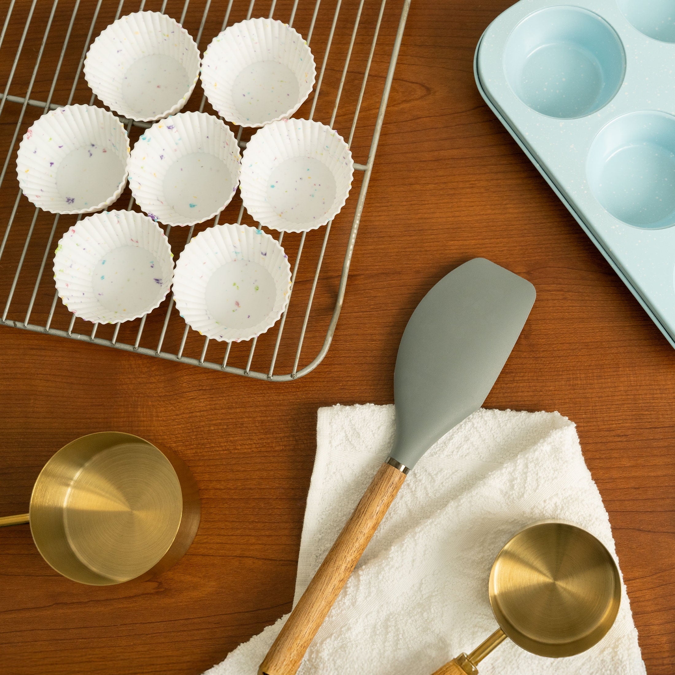 Premium Kitchen Reusable Non-Stick Silicone Baking Cups (12 Pack) - Standard Size - Confetti - Premium Stainless Steel Garlic Presser & Peeler Detail