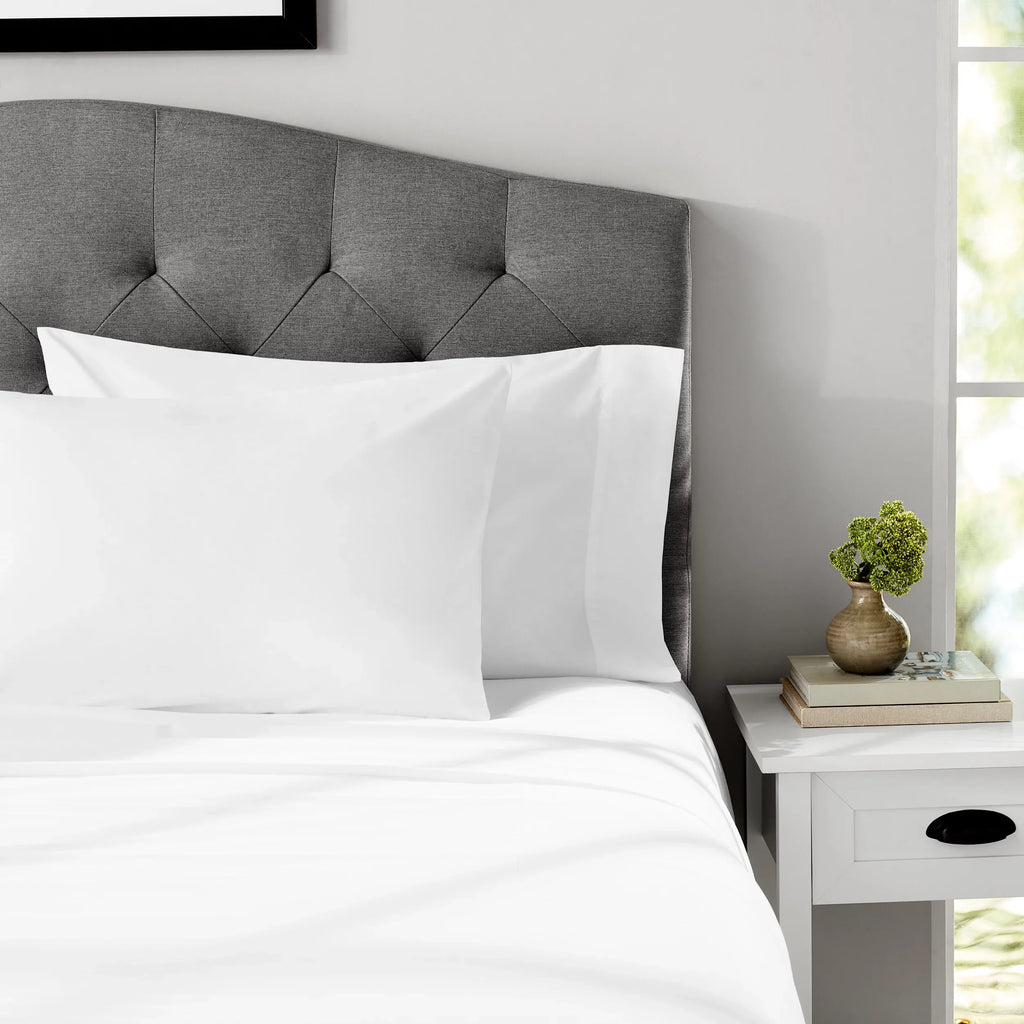 Wrinkle-Resistant 4-Piece 300 Thread Count White Cotton Blend Percale Bed Sheet Set, Queen - Luxury Bed Sheet Set with Deep Pockets Detail