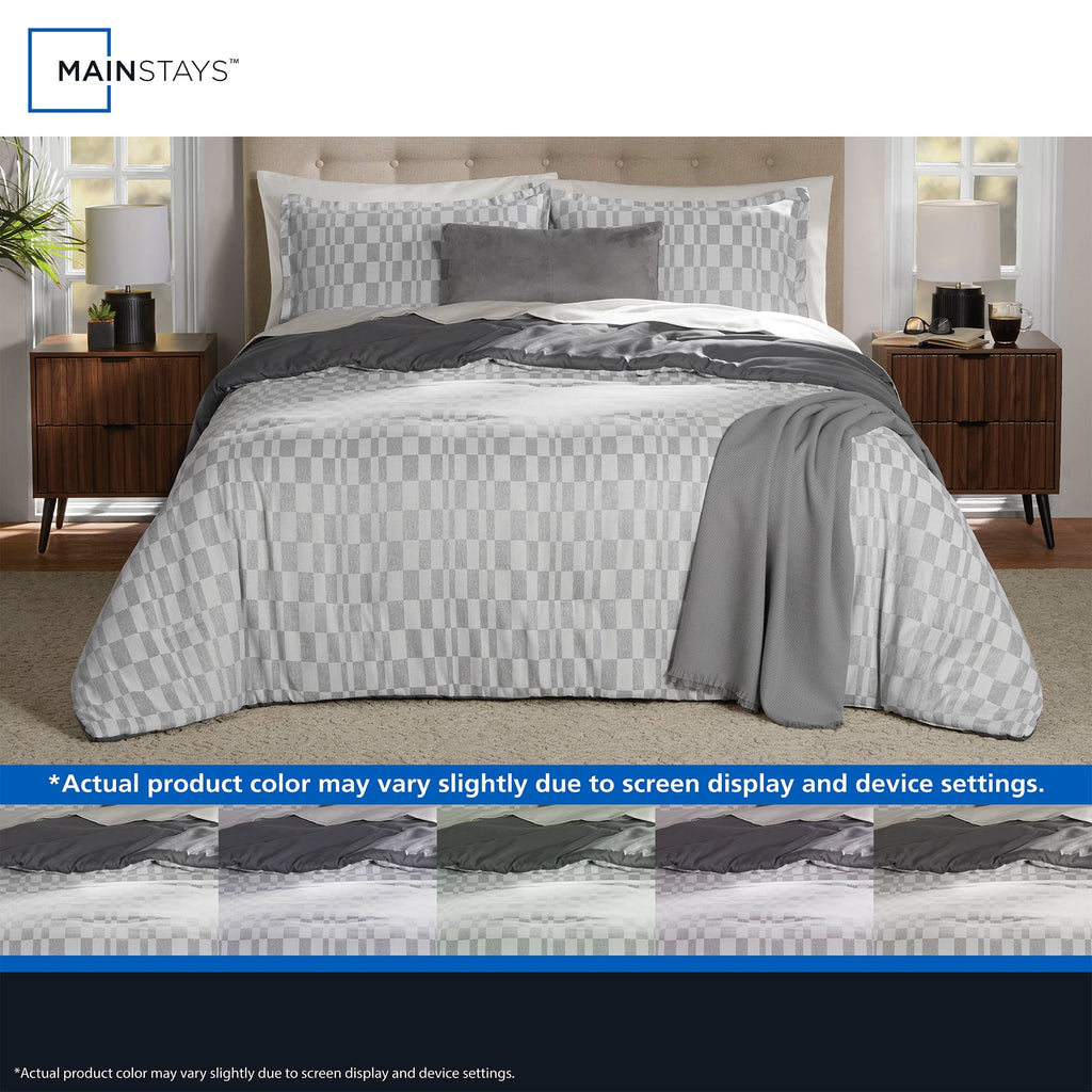 Fluffy Down Alternative Full/Queen Comforter Set, All-Season, 5-Piece, Soft Silver Check - Cloud-Like Soft Lightweight Bed Comforter Detail