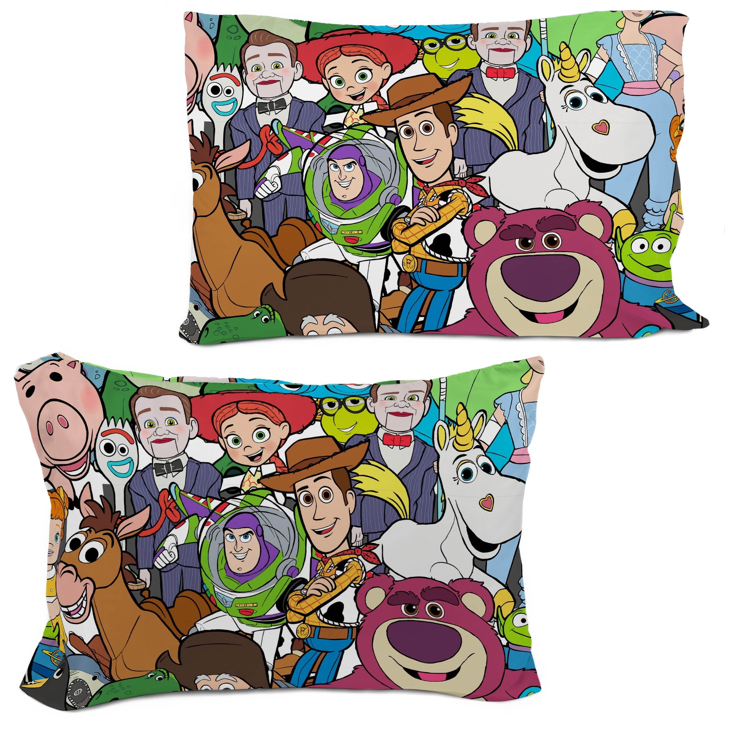 Fluffy Down Alternative You've Got a Friend Reversible Comforter and Pillowcase Set, Twin/Full, Kids Bedding - Cloud-Like Soft Lightweight Bed Comforter Detail