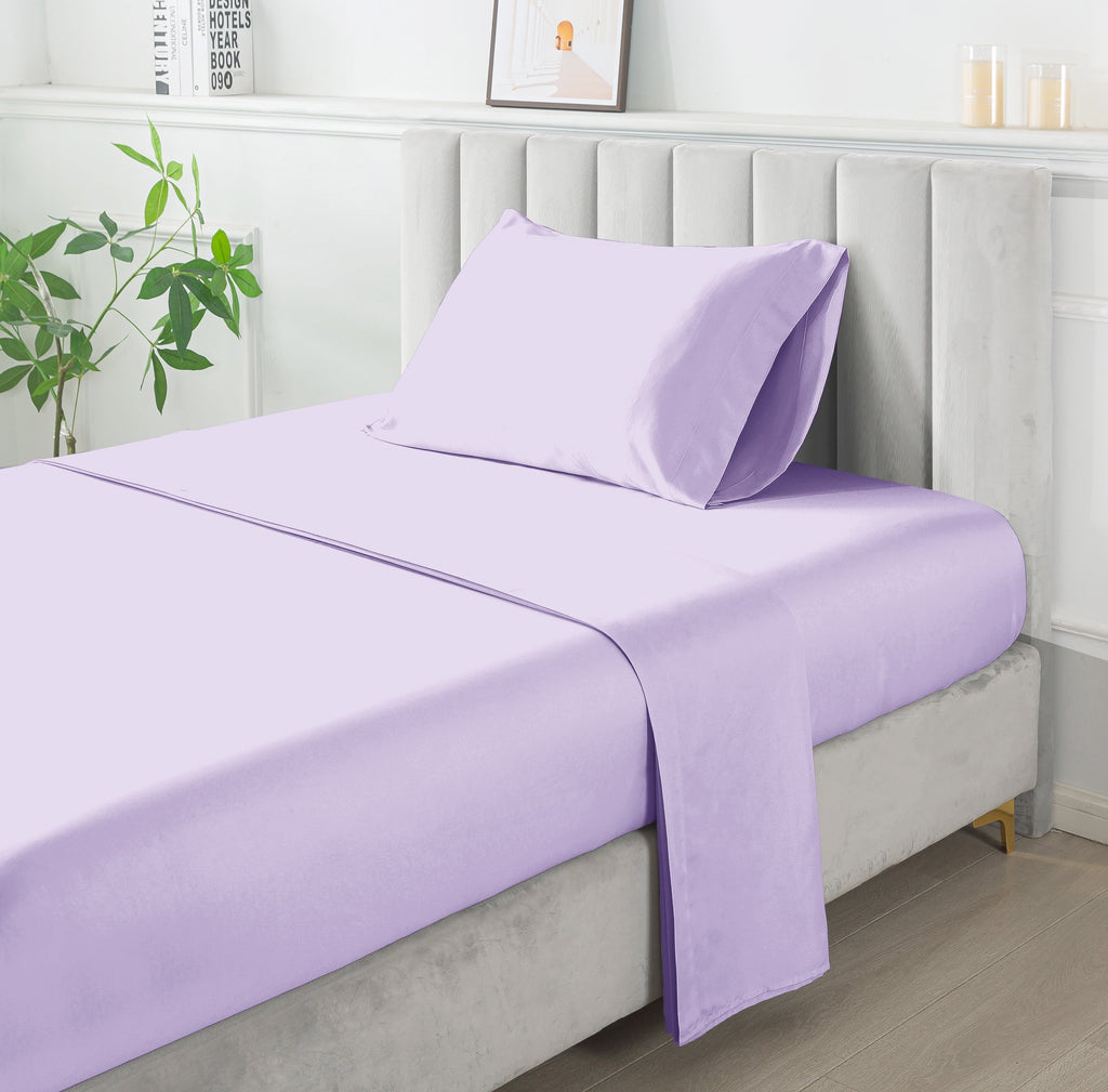 Hypoallergenic Cloud 5-Piece Purple Metallic Foil Cheetah Bedding Set for Kids with Storage Bag, Twin - Luxurious Quilted Duvet Cover Set Detail