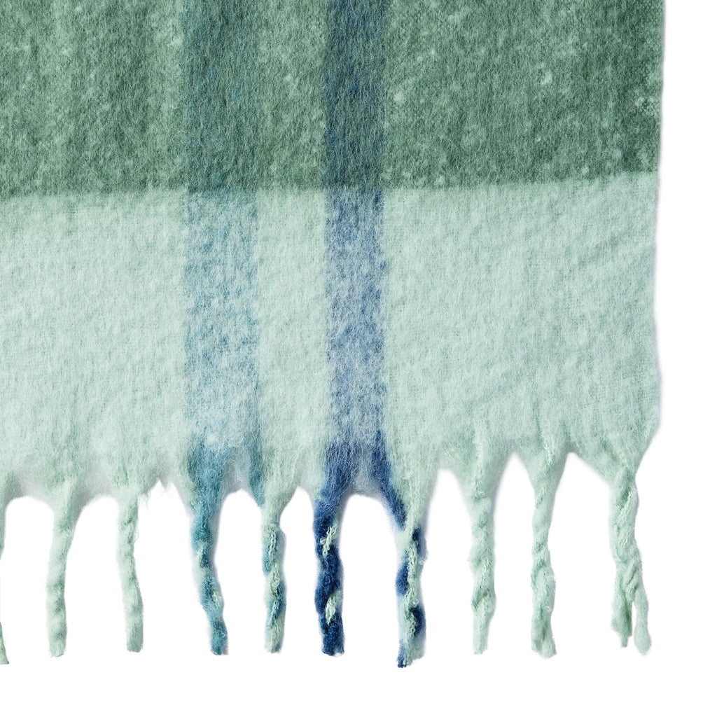Cozy Fleece Faux Mohair Cozy Couch Throw Blanket Green Plaid, 50x72" - Super Soft Reversible Sherpa Flannel Blanket Detail