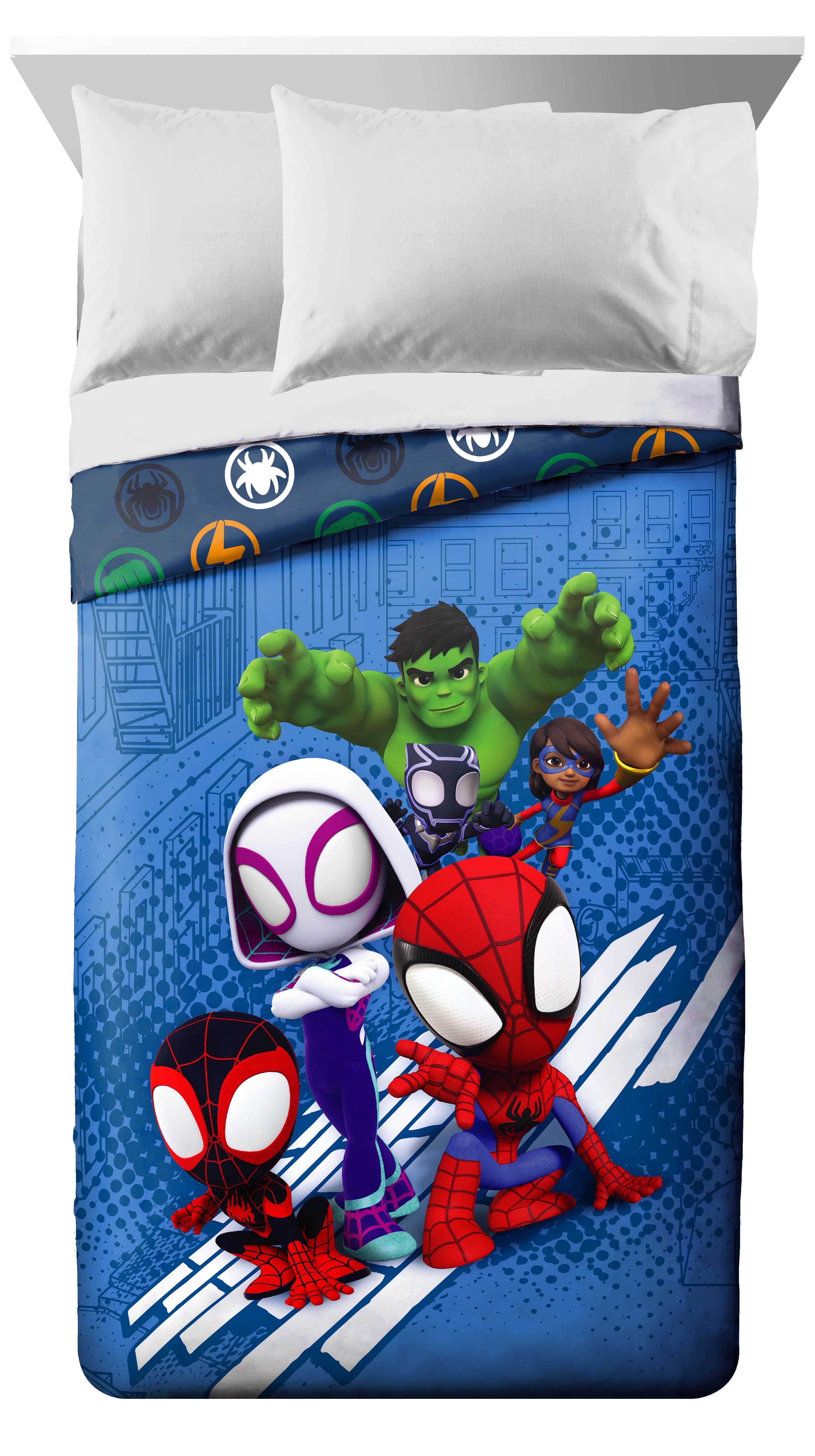 Hypoallergenic Cloud Spidey Amazing Friends Kids 2-Piece Twin/Full Reversible Comforter Set, Microfiber, Red - All-Season Down Alternative Comforter Insert Detail