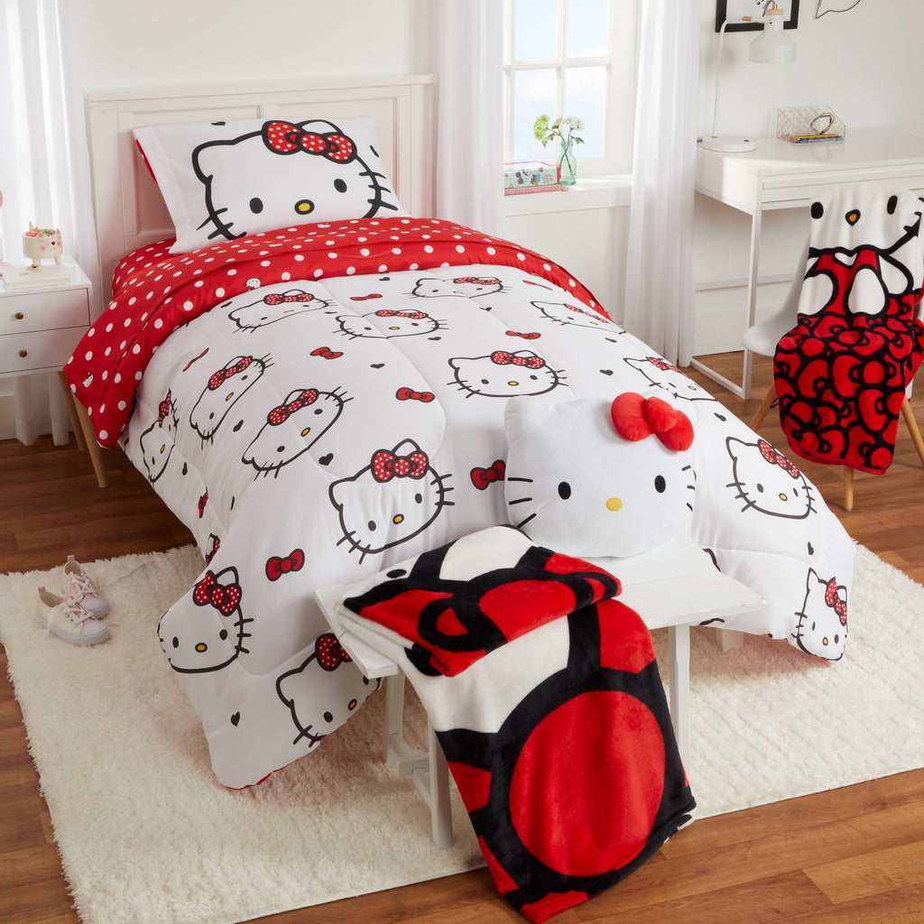 Lightweight Warm Kids Red White Print Fleece Throw Blanket, 46 x 60 - Super Soft Reversible Sherpa Flannel Blanket Detail