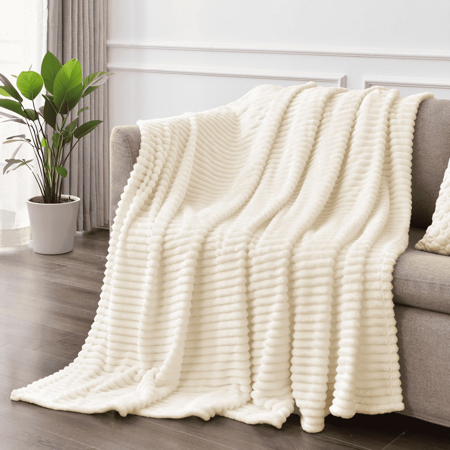 Lightweight Warm Throw Size Blanket, Extra Soft Lightweight Bed Blanket with Strip , Plush Fuzzy Cozy Throws for Couch, Bed, Sofa Cozy... - Super Soft Reversible Sherpa Flannel Blanket - Default Title